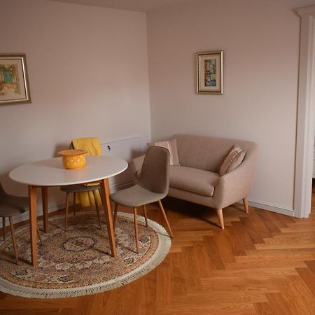 Augsburg Apart Piatra Neamţ Екстериор снимка