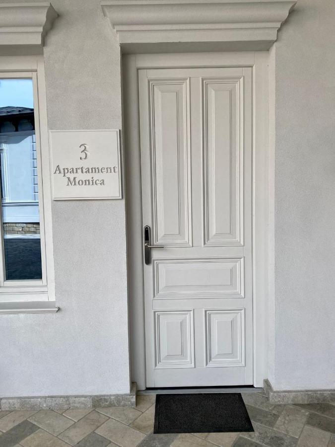 Augsburg Apart Piatra Neamţ Екстериор снимка